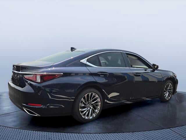 2025 Lexus ES 350 Ultra Luxury