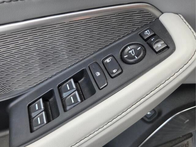 2024 Acura MDX w/Advance Package