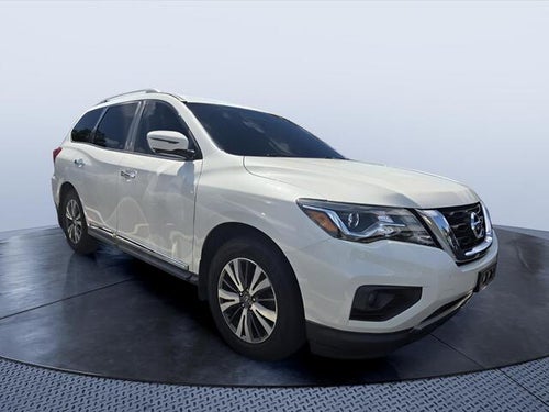 2017 Nissan Pathfinder SL