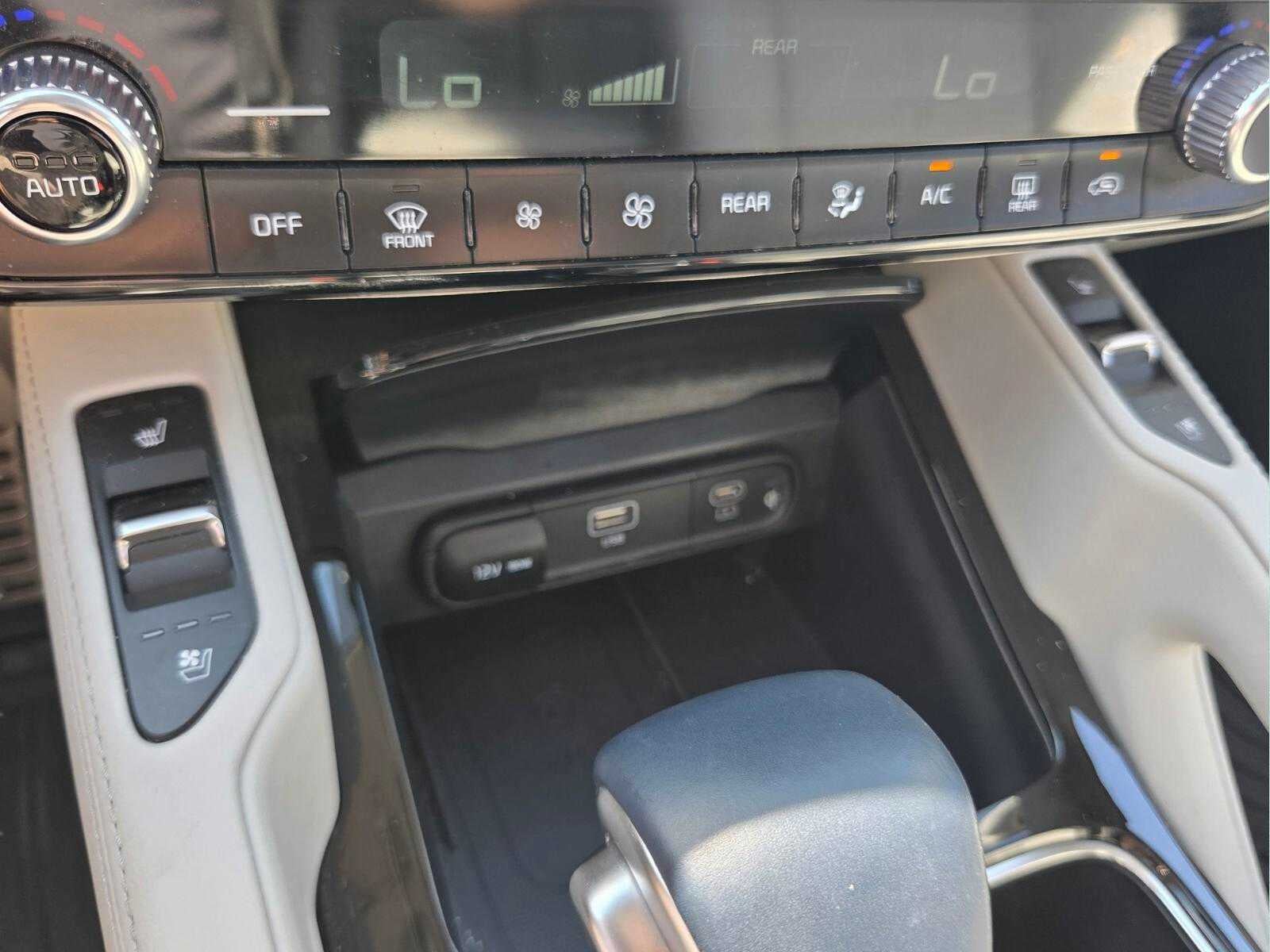 2024 Kia Telluride SX