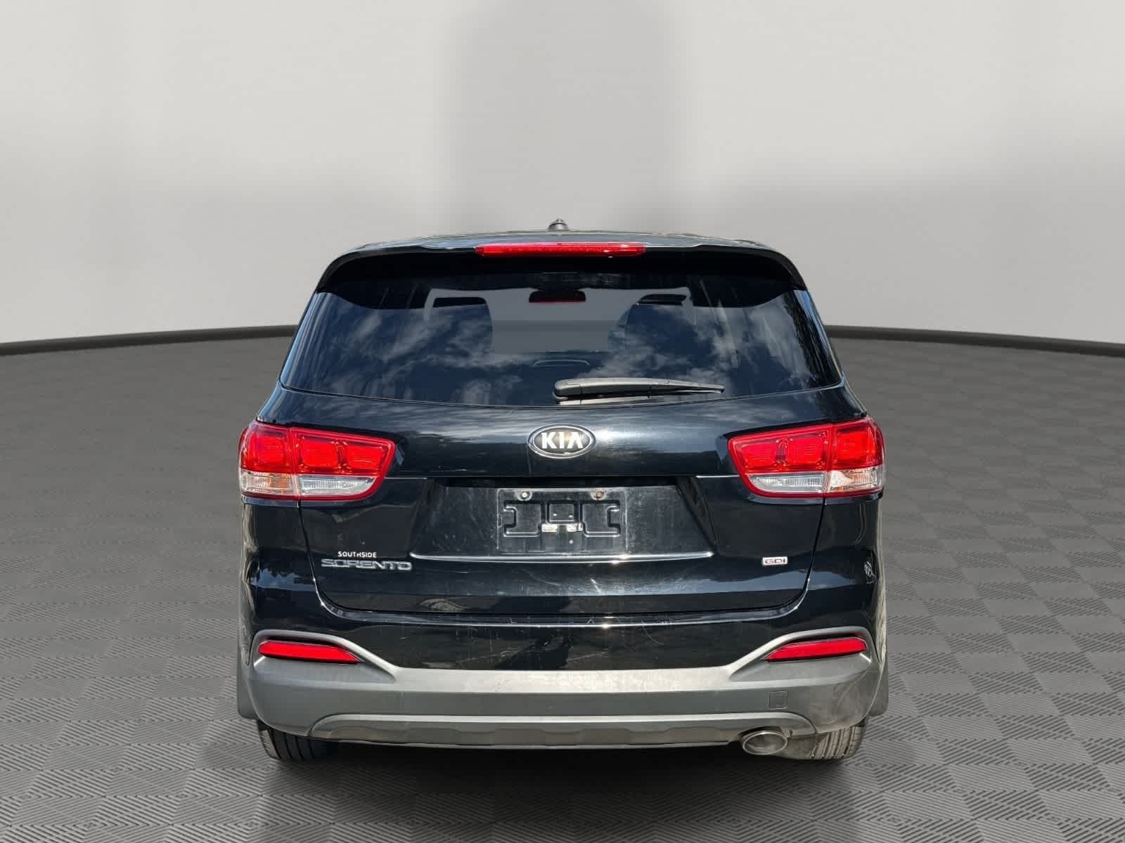 2016 Kia Sorento L