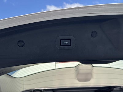 2022 INFINITI QX80 LUXE