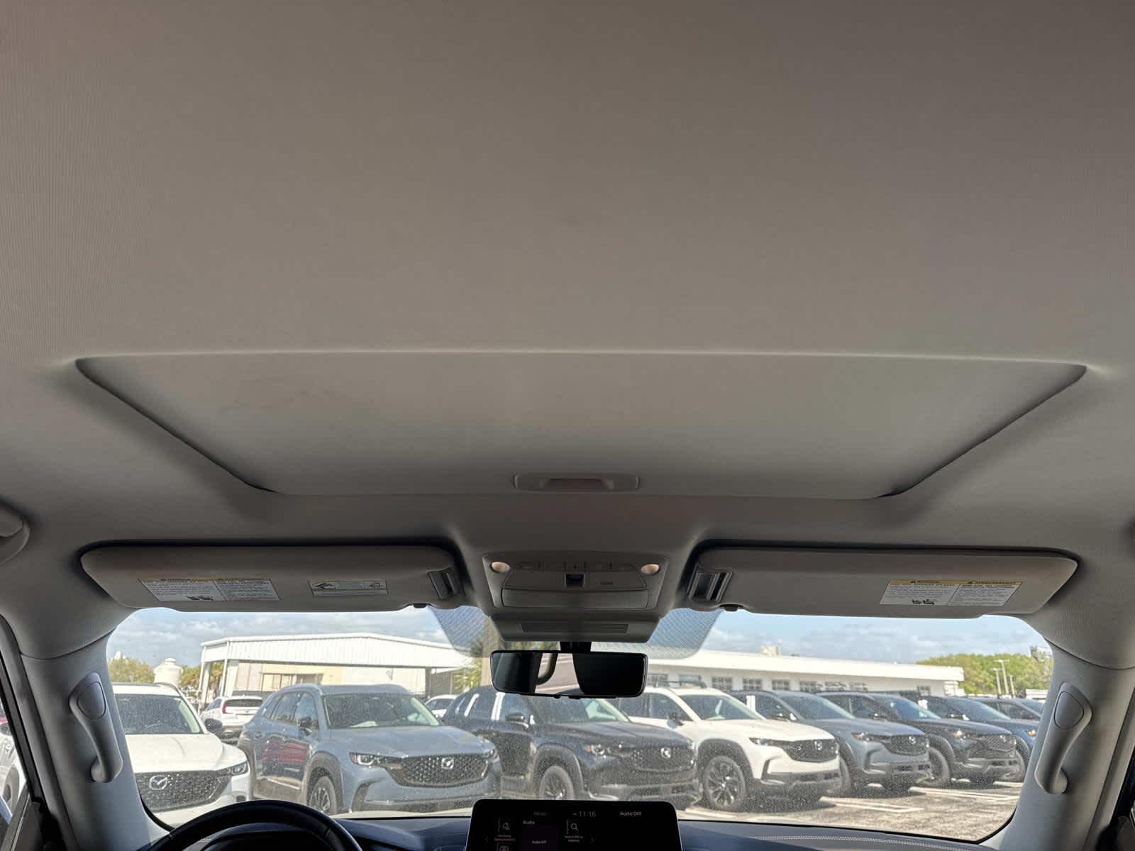 2022 INFINITI QX80 LUXE