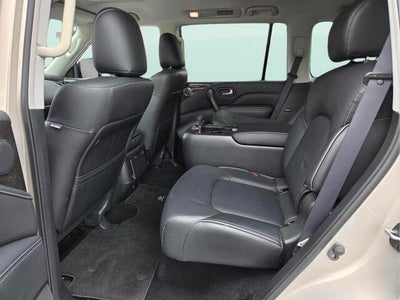 2023 INFINITI QX80 LUXE