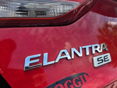 2017 Hyundai Elantra SE