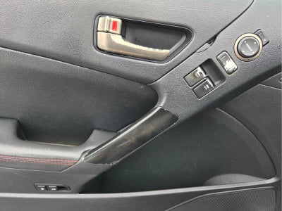 2014 Hyundai Genesis Coupe 2.0T R-Spec