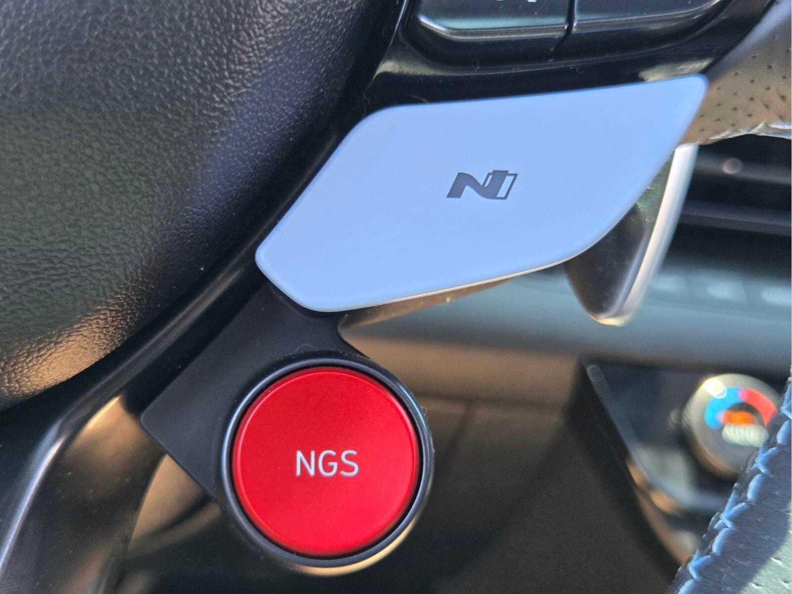 2023 Hyundai Elantra N Base