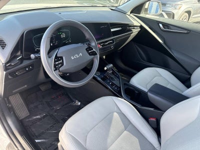 2023 Kia Niro EX