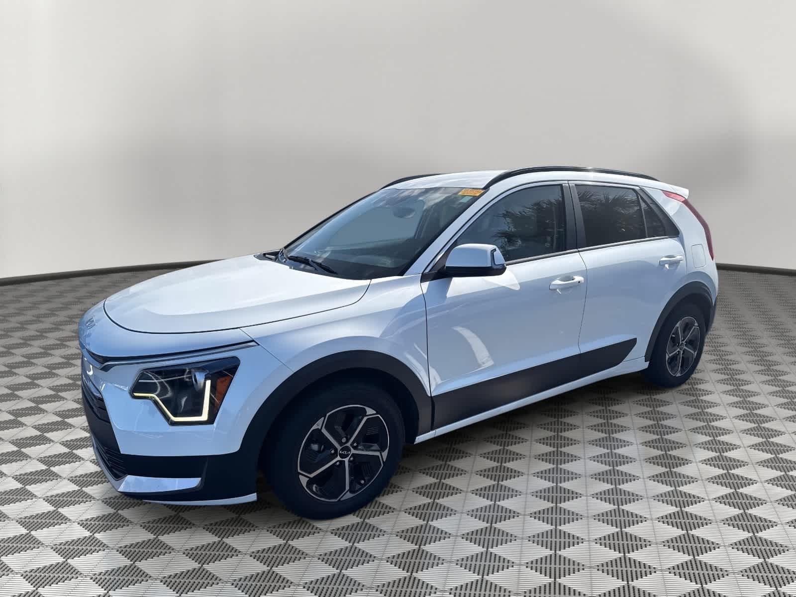 2023 Kia Niro EX