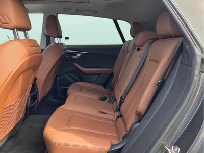 2021 Audi Q8 Premium Plus