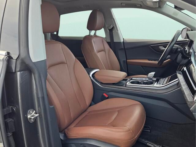 2021 Audi Q8 Premium Plus