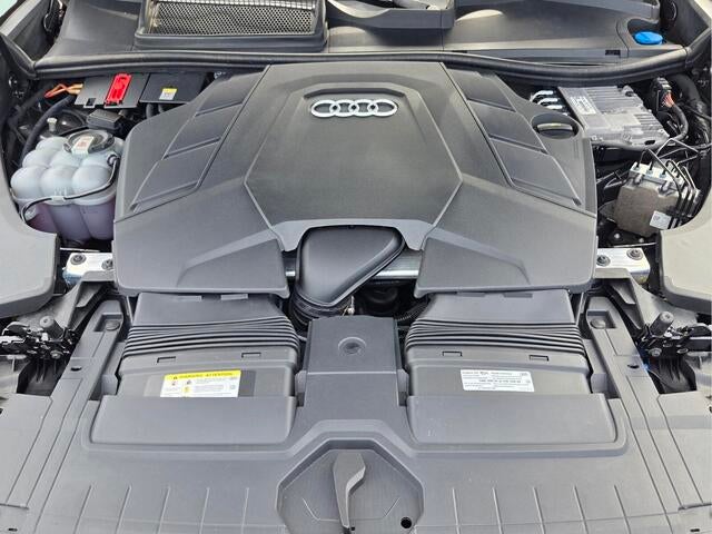 2021 Audi Q8 Premium Plus