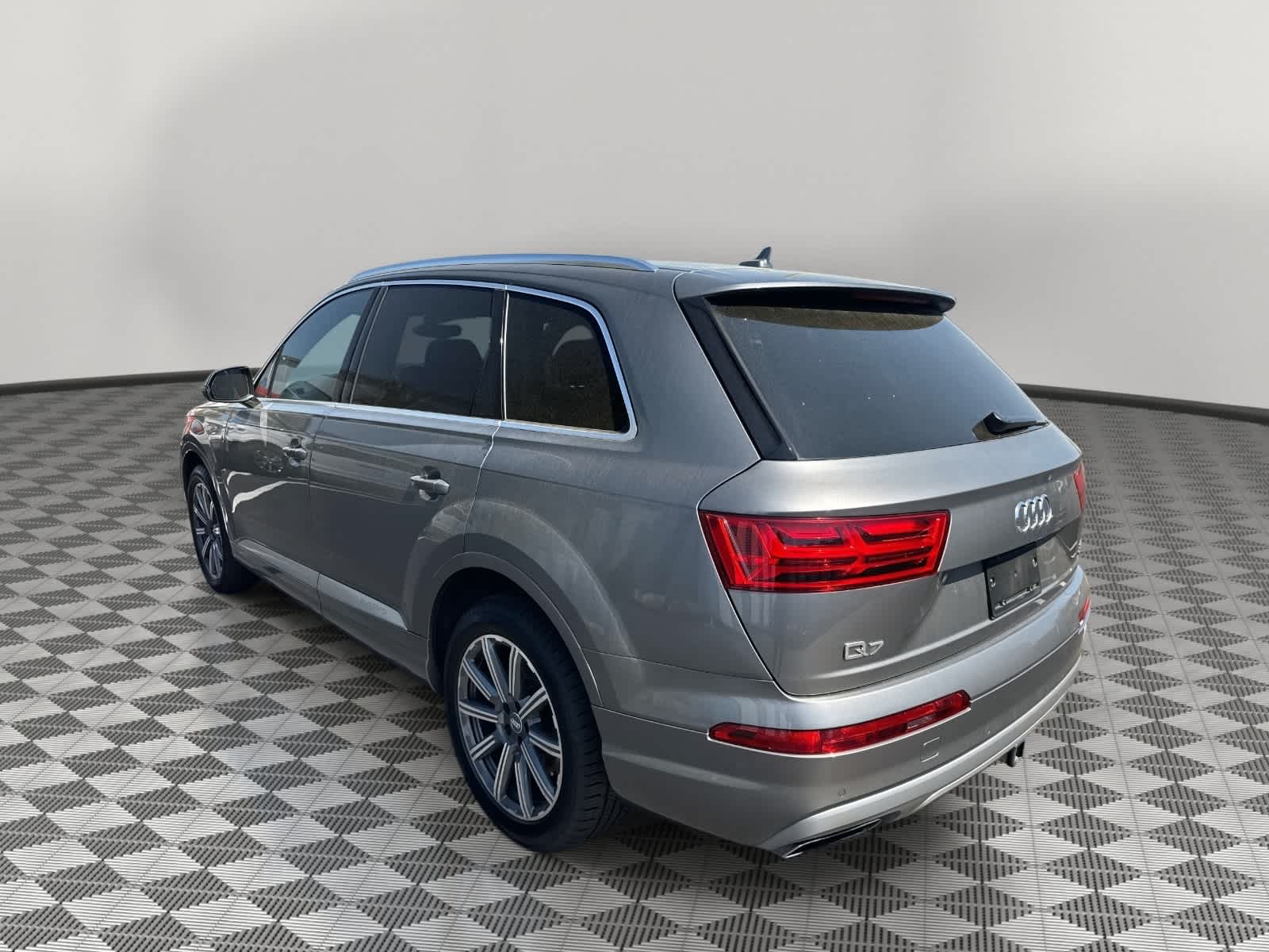 2018 Audi Q7 Prestige