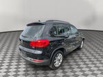 2017 Volkswagen Tiguan Base