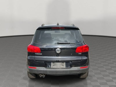 2017 Volkswagen Tiguan Base