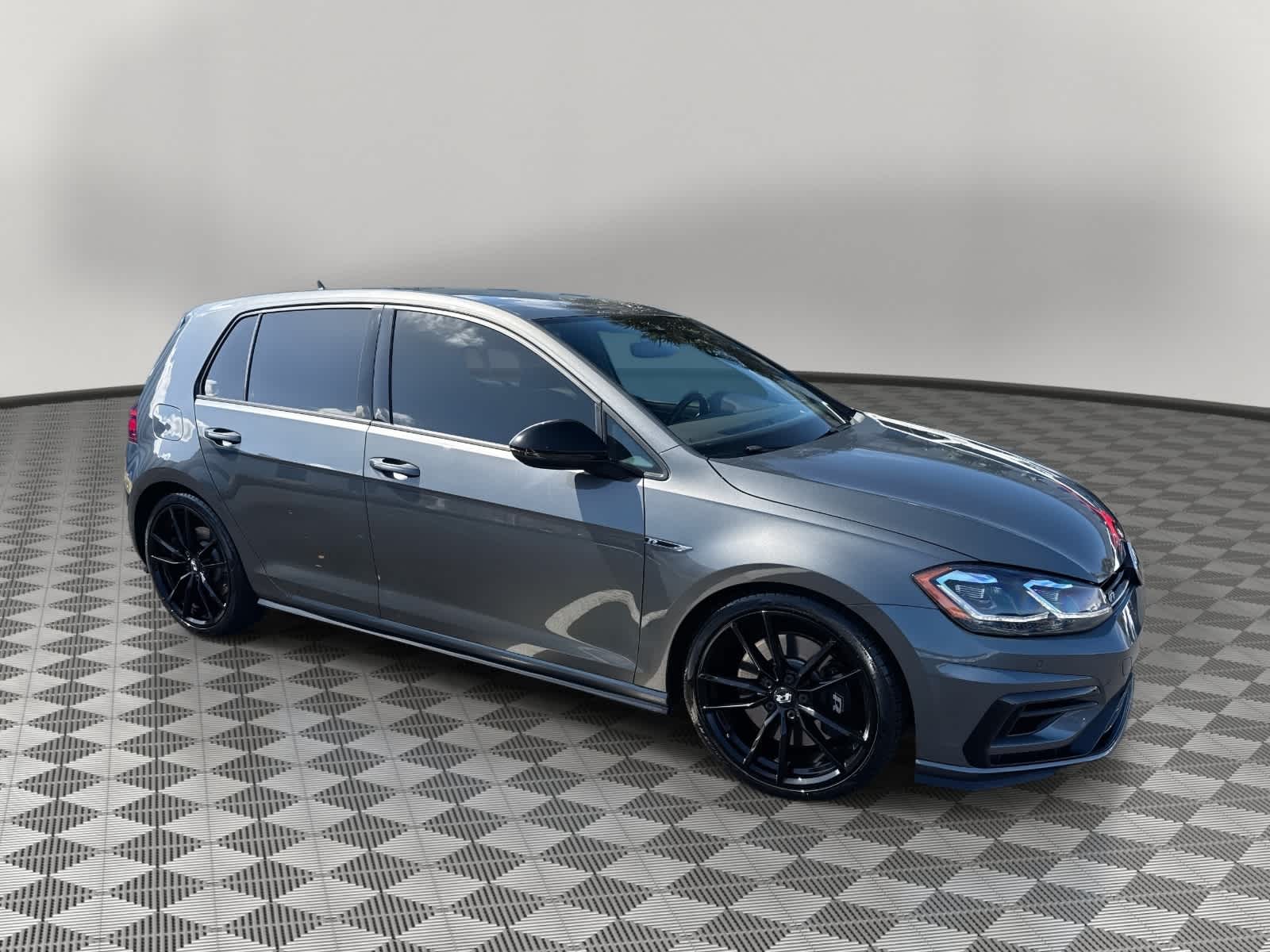 2019 Volkswagen Golf R Base
