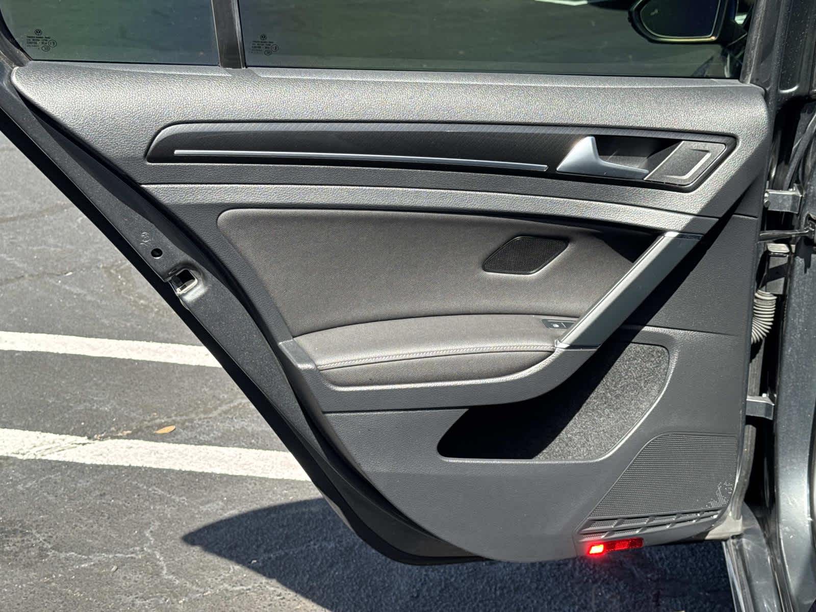 2019 Volkswagen Golf R Base