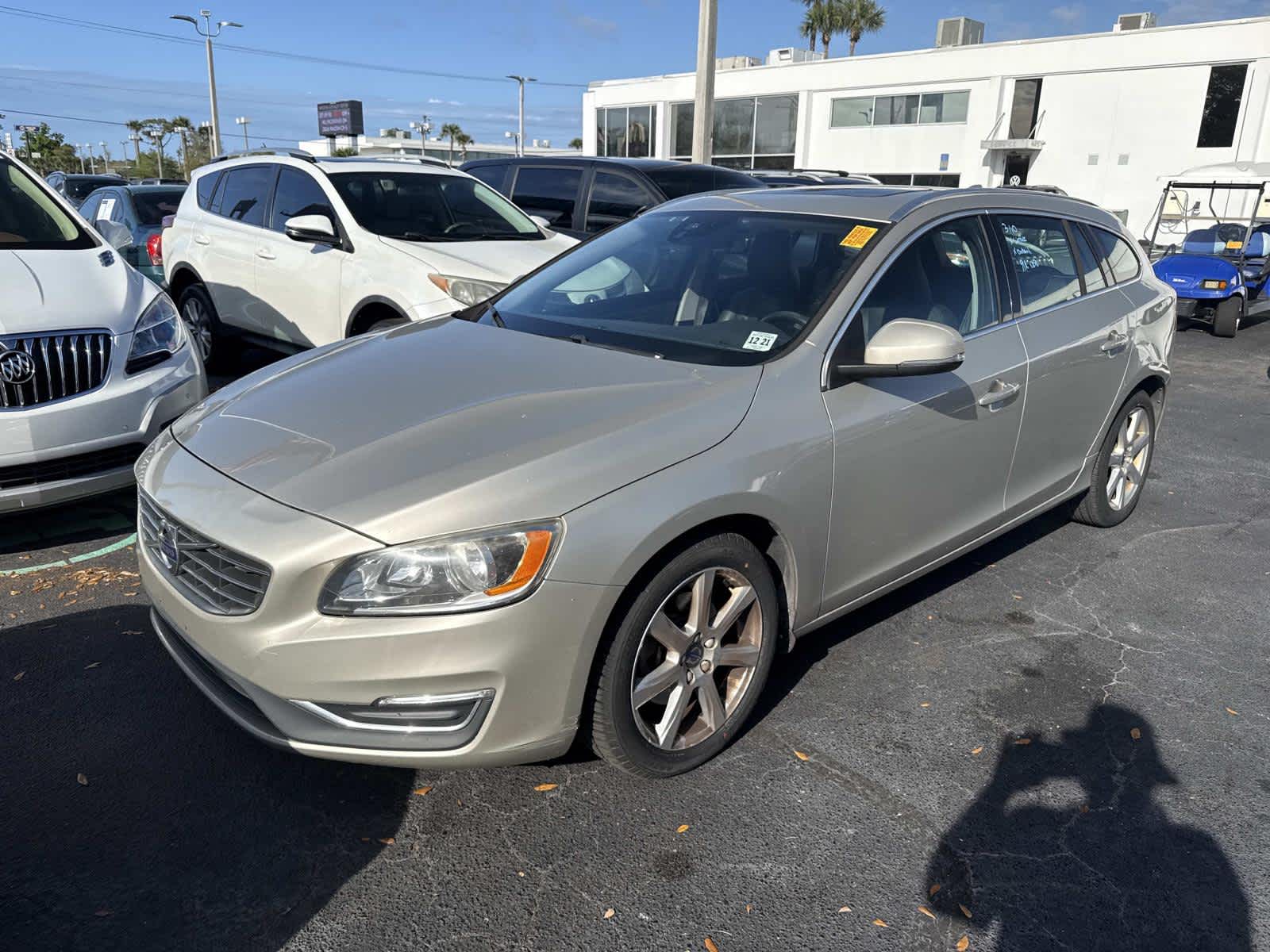 2017 Volvo V60 Premier