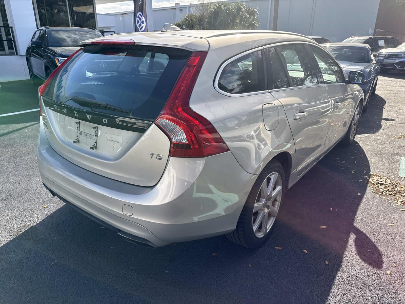 2017 Volvo V60 Premier