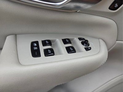 2022 Volvo XC90 Inscription
