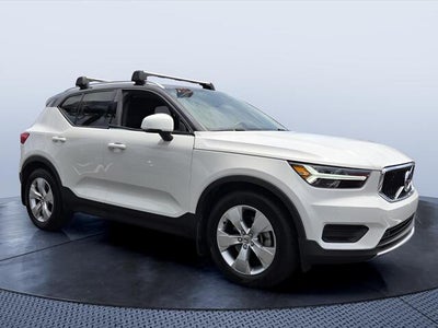 2019 Volvo XC40 Momentum