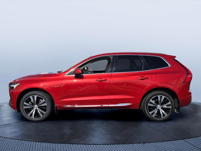 2023 Volvo XC60 Plus Bright Theme