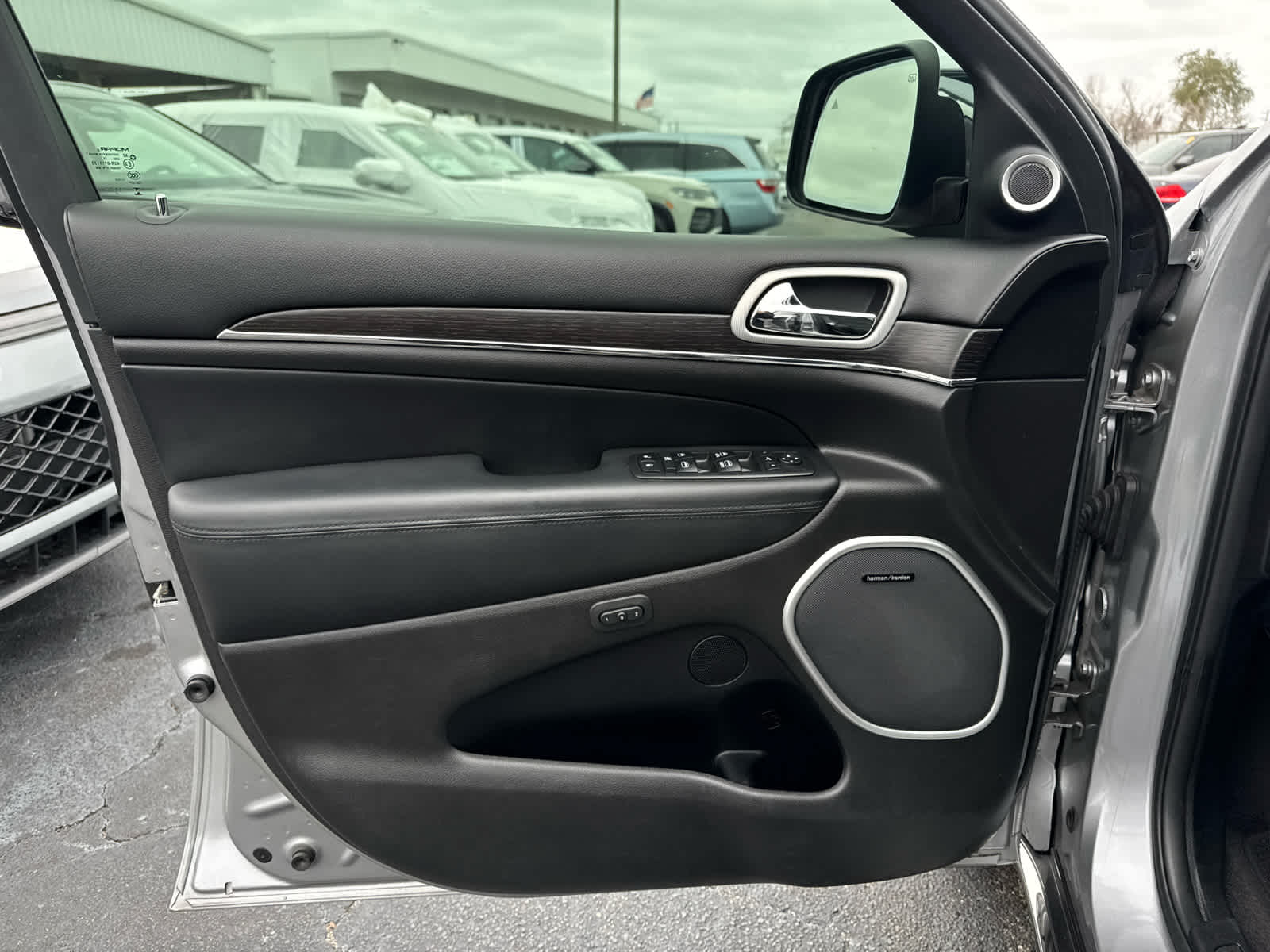 2018 Jeep Grand Cherokee Summit