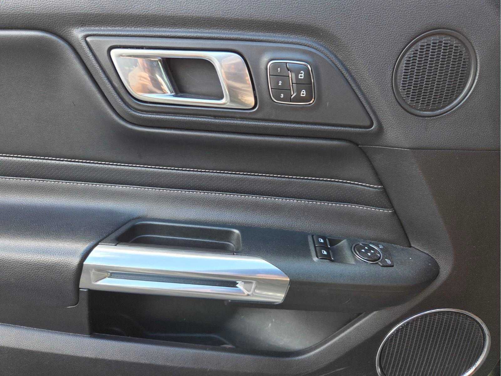 2021 Ford Mustang EcoBoost Premium