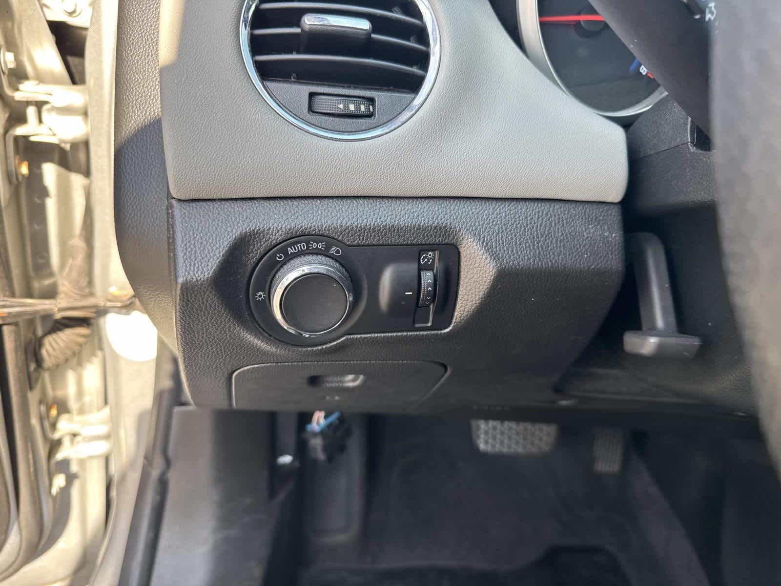 2013 Chevrolet Cruze LS