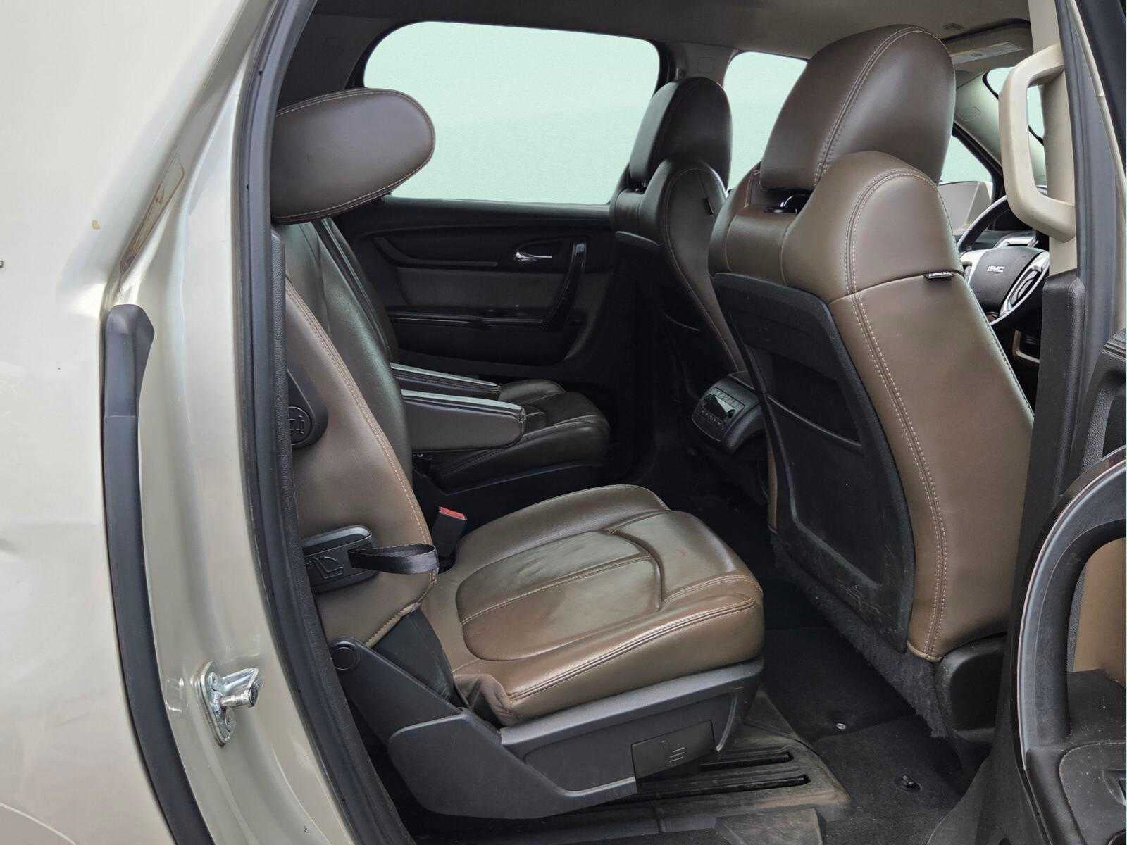2015 GMC Acadia SLT
