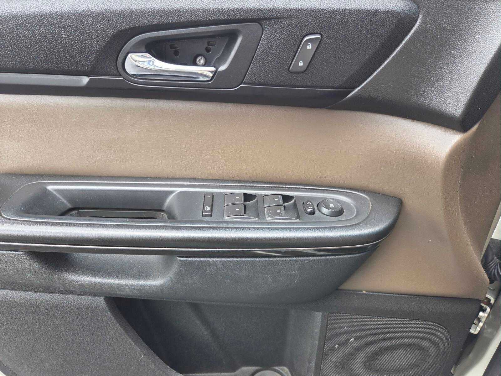 2015 GMC Acadia SLT