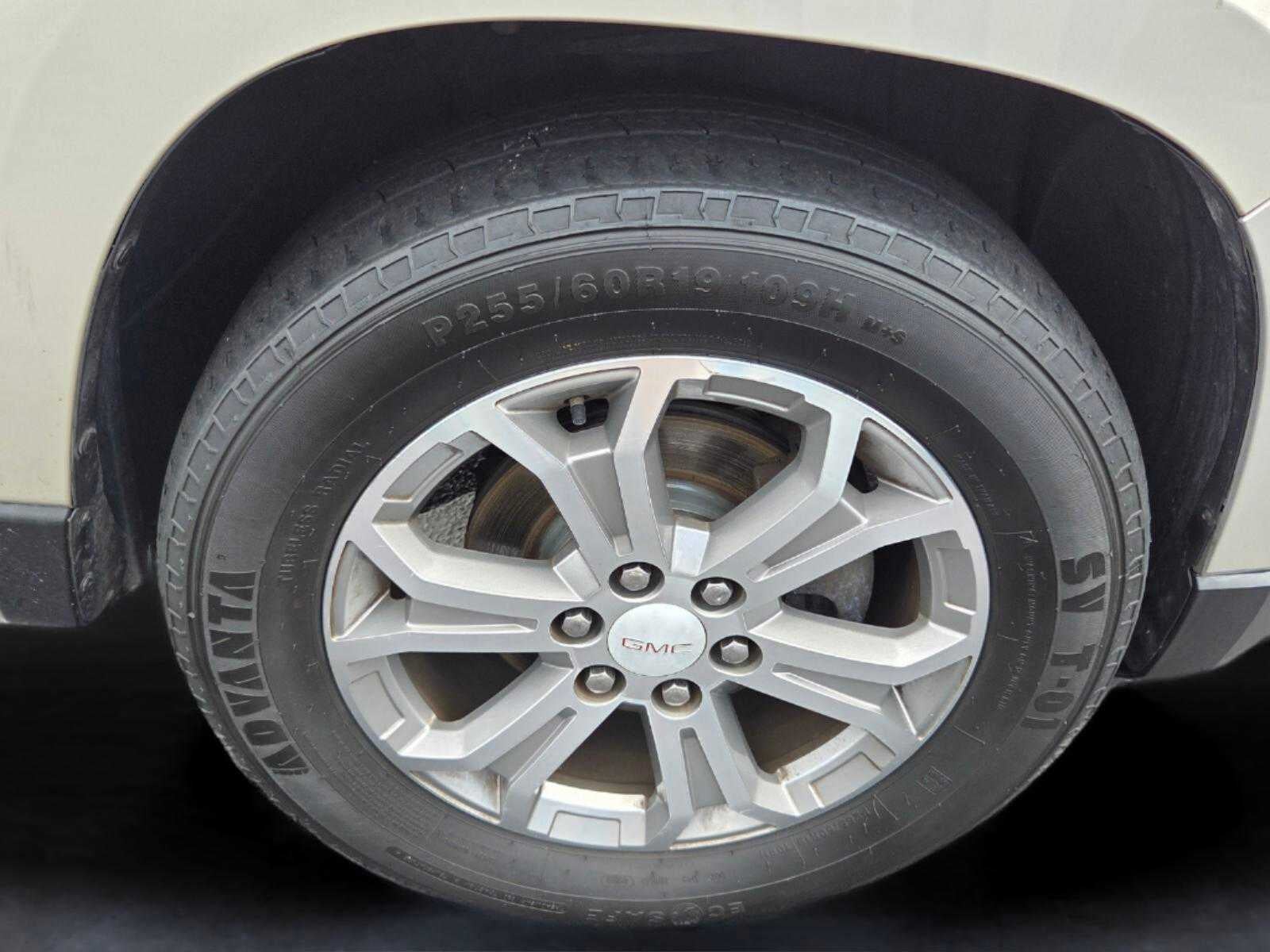 2015 GMC Acadia SLT