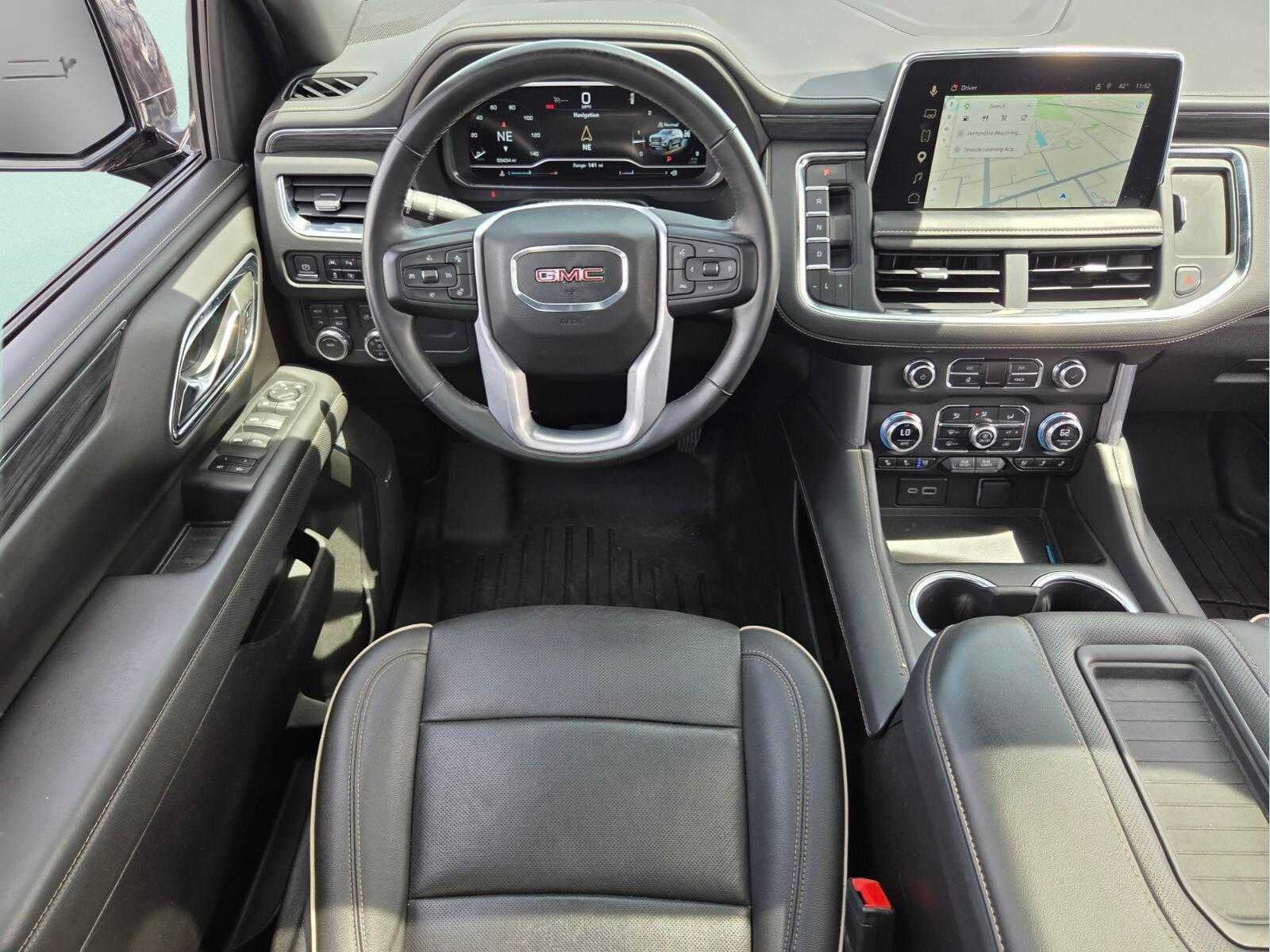 2023 GMC Yukon XL SLT
