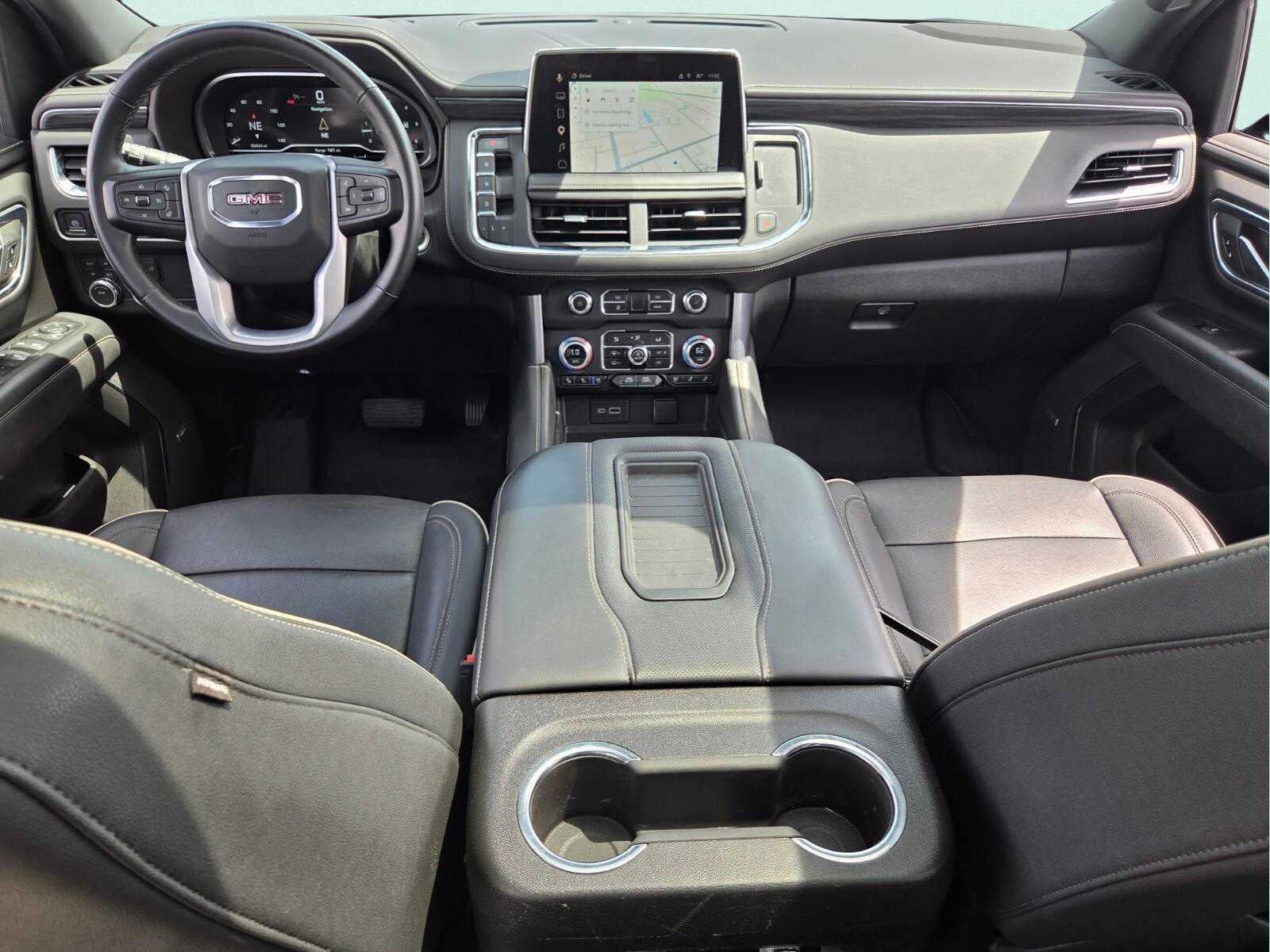2023 GMC Yukon XL SLT