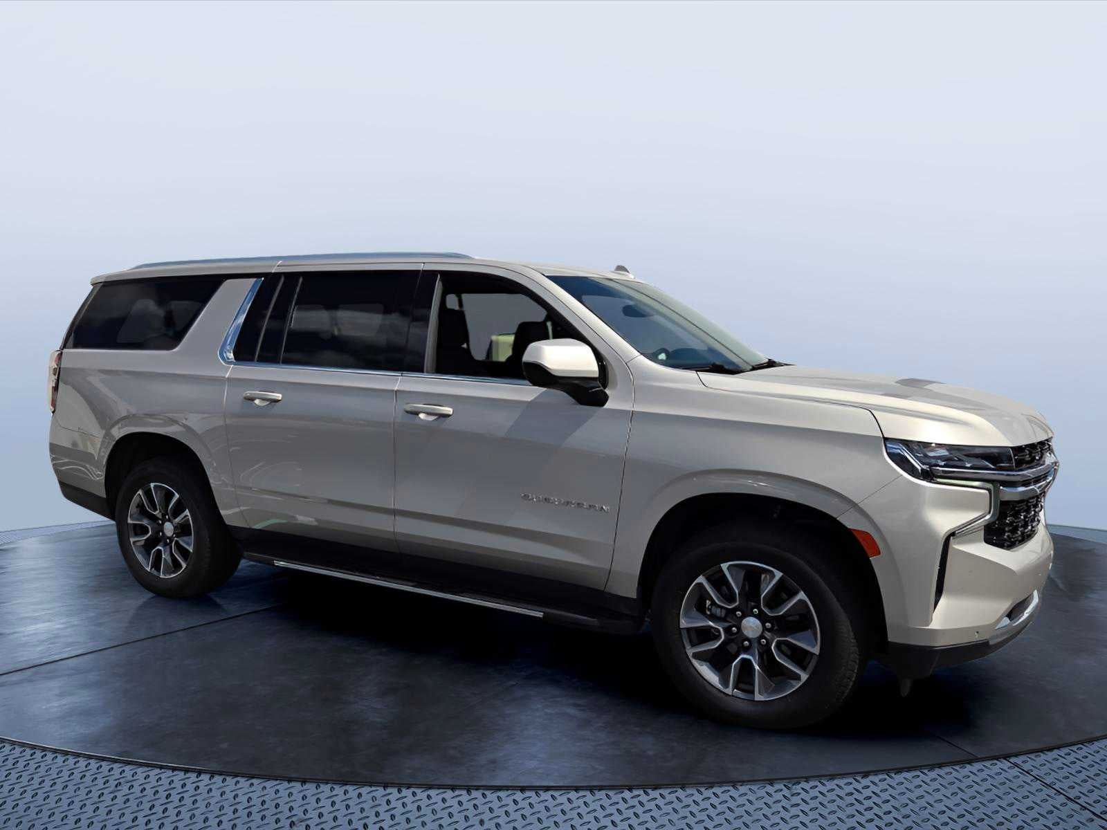2023 Chevrolet Suburban LS