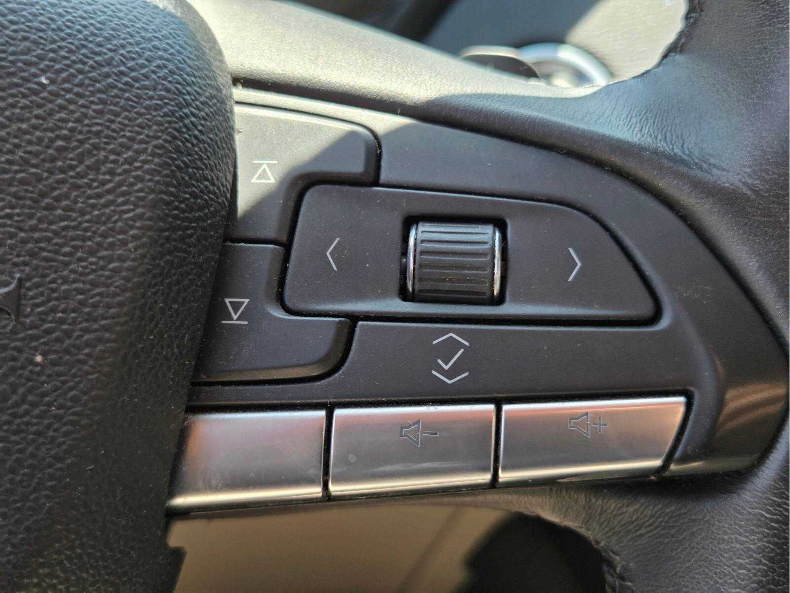 2021 Cadillac XT4 FWD Premium Luxury