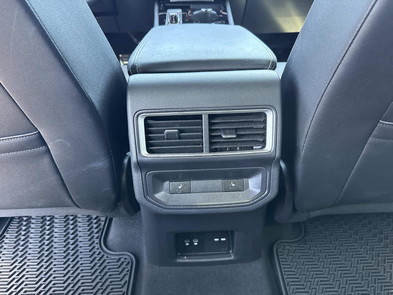 2025 Volkswagen Atlas Cross Sport 2.0T SEL R-Line Black