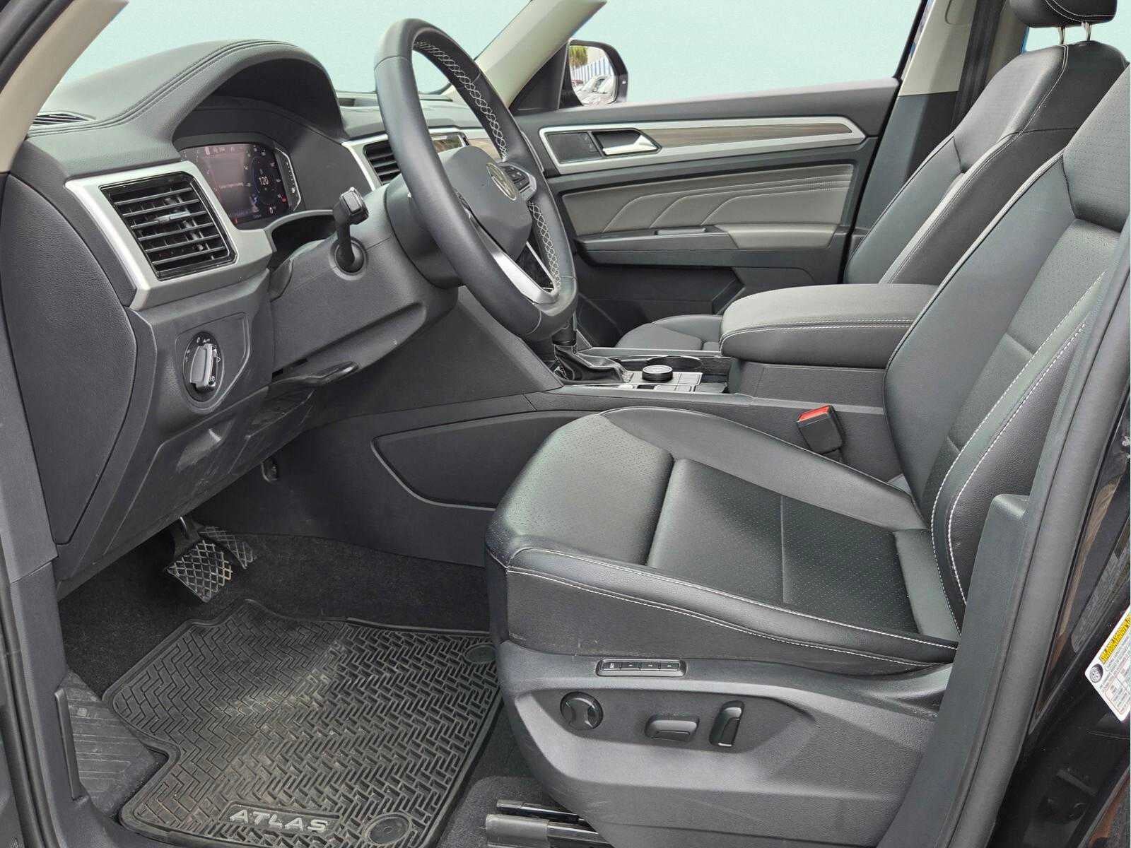 2023 Volkswagen Atlas 3.6L V6 SEL