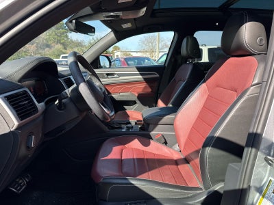 2022 Volkswagen Atlas Cross Sport 3.6L V6 SEL Premium R-Line