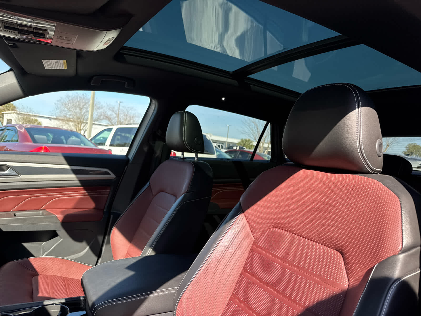 2022 Volkswagen Atlas Cross Sport 3.6L V6 SEL Premium R-Line