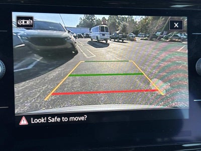 2022 Volkswagen Atlas Cross Sport 3.6L V6 SEL Premium R-Line