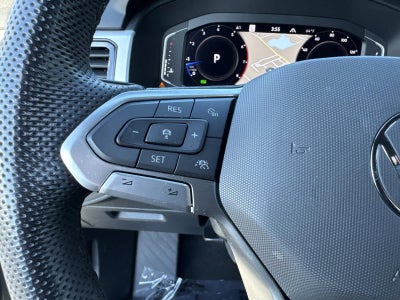 2022 Volkswagen Atlas Cross Sport 3.6L V6 SEL Premium R-Line