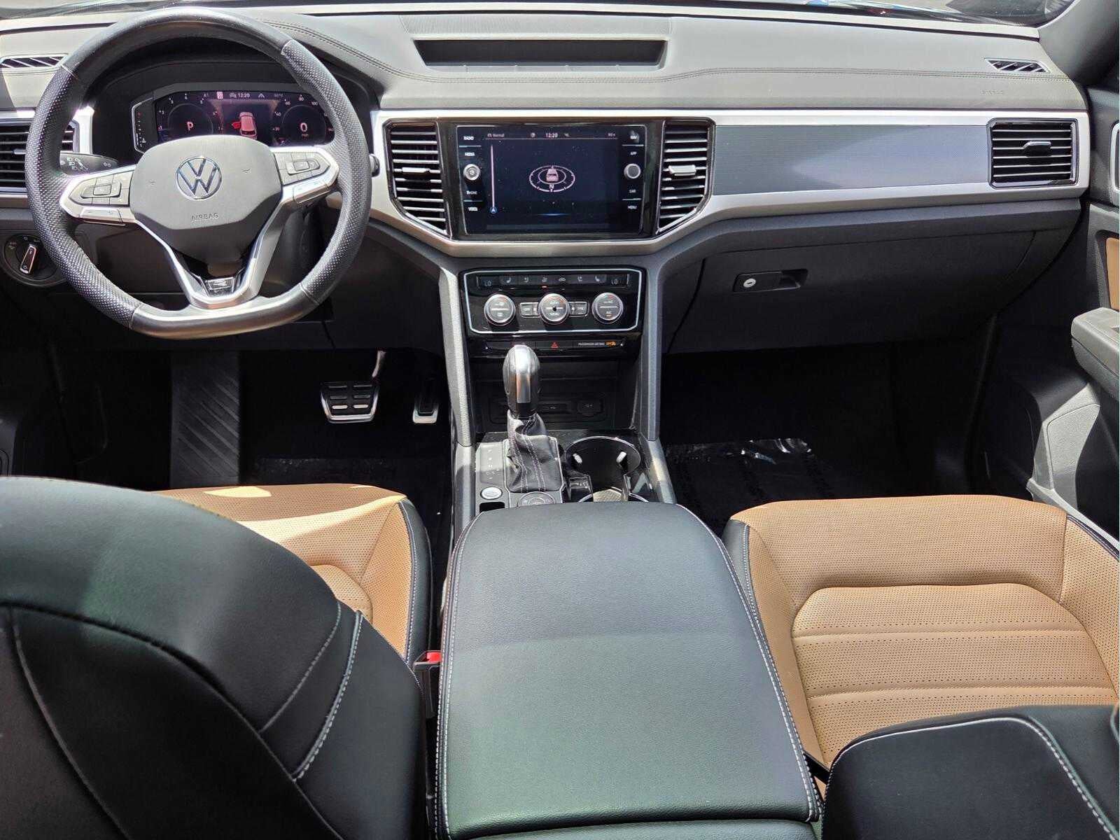 2022 Volkswagen Atlas Cross Sport 3.6L V6 SEL Premium R-Line