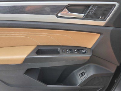 2022 Volkswagen Atlas Cross Sport 3.6L V6 SEL Premium R-Line