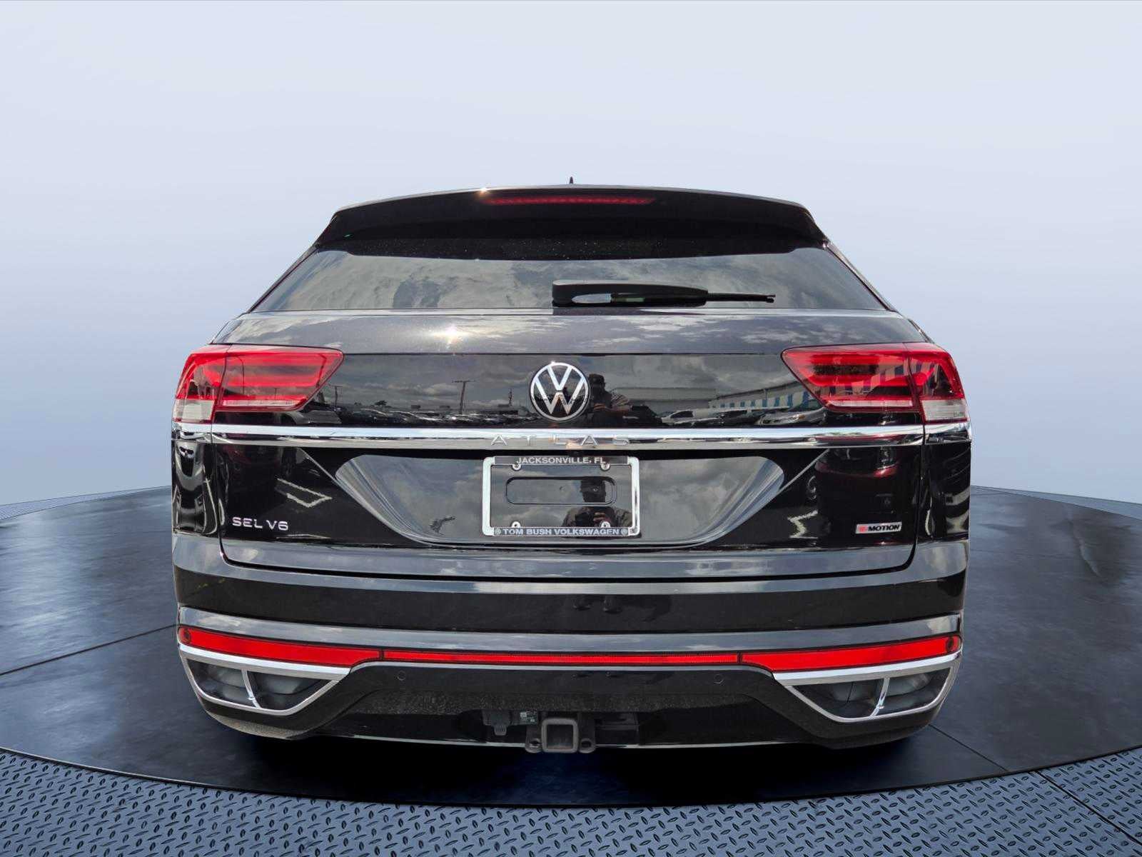 2022 Volkswagen Atlas Cross Sport 3.6L V6 SEL Premium R-Line