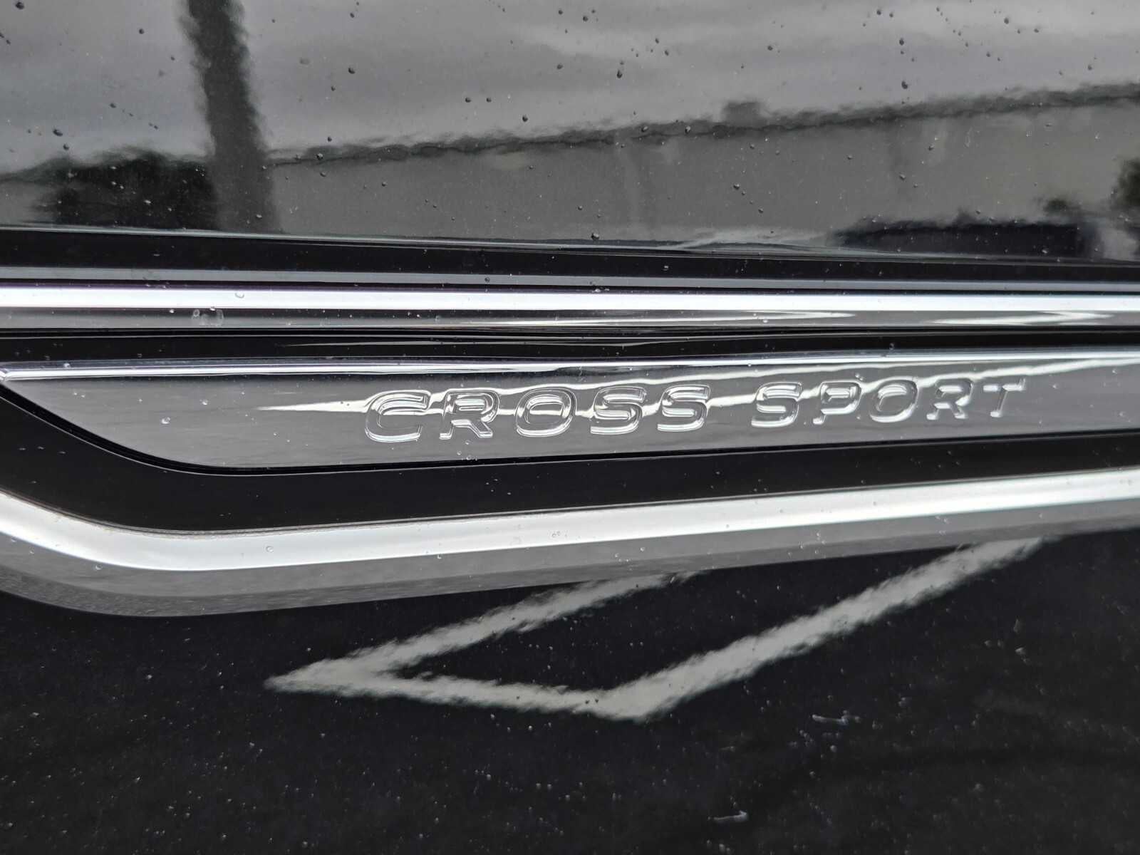 2023 Volkswagen Atlas Cross Sport 3.6L V6 SEL Premium R-Line