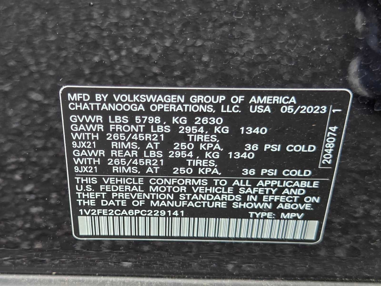 2023 Volkswagen Atlas Cross Sport 3.6L V6 SEL Premium R-Line