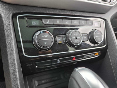 2023 Volkswagen Atlas Cross Sport 3.6L V6 SEL Premium R-Line