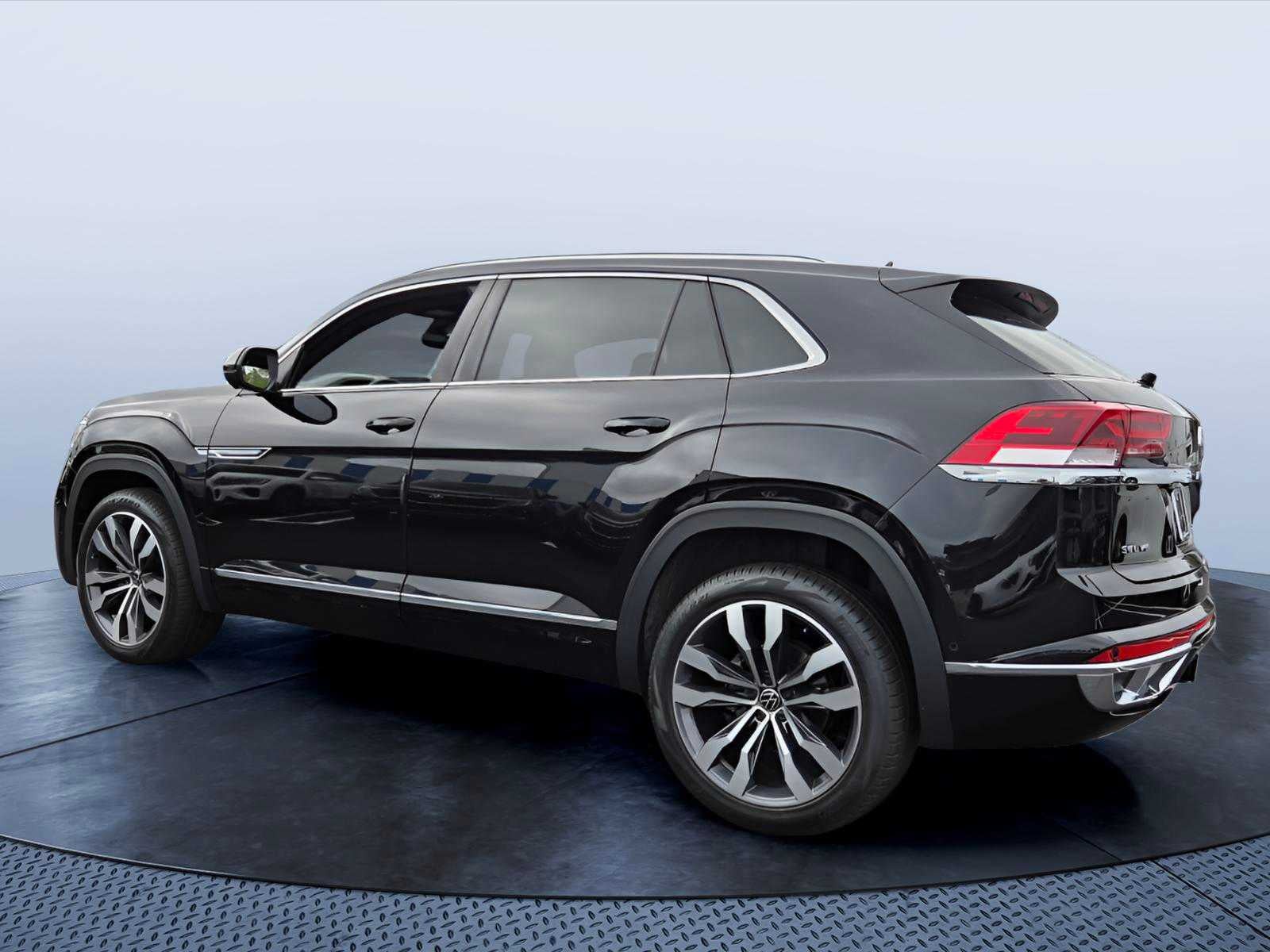 2023 Volkswagen Atlas Cross Sport 3.6L V6 SEL Premium R-Line