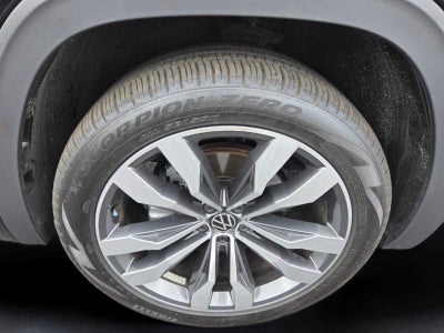 2023 Volkswagen Atlas Cross Sport 3.6L V6 SEL Premium R-Line